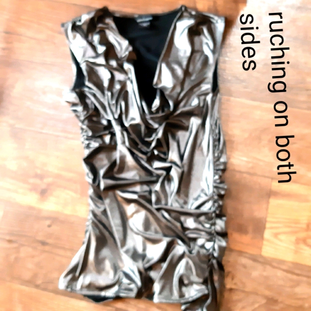 LIQUID GOLD LAMÉ FABRIC VICTORIAS SECRET MODA STUNNING TOP SMALL     ☆
